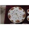 Image 2 : Royal Albert Old Country Rose Pattern Clock with Three Trivets and Four Coasters
