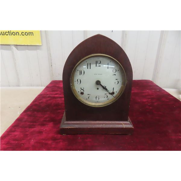 Antique Seth Thomas Arch-Top Wooden Mantel Clock