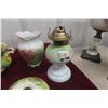 Image 2 : Floral Porcelain Bathroom Dish with Coal Oil Lamp