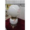 Image 8 : Gone with the Wind Style Hand-Painted Coal Oil Lamp with Footed Brass Base