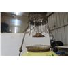 Image 6 : Late 1800's Hanging Parlor Oil Lamp with Hand-Painted Shade