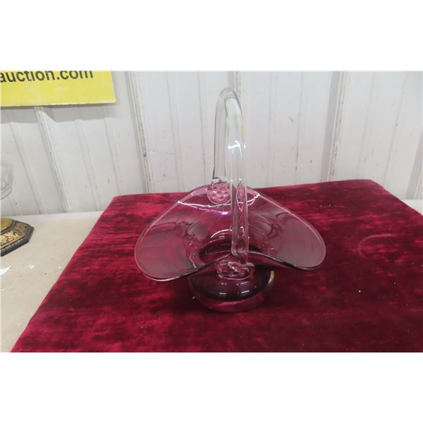Art Glass Bridal Basket, 11" x 10" x 8"