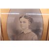 Image 5 : 18th Century Framed Portrait of a Lady, 20" x 26"