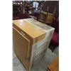 Image 5 : Painted Ice Box Cabinet, 36" x 26" x 20"