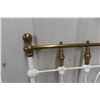 Image 4 : Antique Wrought Iron Bed with Brass Head and Foot Rails