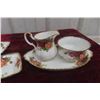 Image 4 : Royal Albert Old Country Roses Pattern Cream and Sugar Set with Salt and Pepper, More