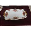 Image 8 : Royal Albert Old Country Roses Pattern Cream and Sugar Set with Seven Trays