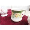 Image 12 : Porcelain Floral Two-Handled Urn, 12"