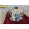 Image 1 : Stained Glass Lamp Shade, 18 1/2" Diameter