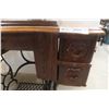 Image 5 : Antique Victorian-Era Treadle Sewing Machine With Ornate Wooden Cabinet