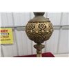 Image 9 : Victorian Art Nouveau Banquet Oil Lamp, 26" Tall