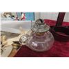 Image 5 : Assorted Antique and Vintage Kerosene Lamp Parts Including Wall Bracket Lamps and Glass Chimneys