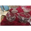 Image 3 : Cream and Sugar Set with Decanter and Bowls, Cut and Etched Glass