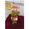 Image 5 : Gone With The Wind Style Coal Oil Lamp With Cabin Scene And Footed Brass