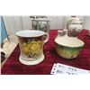 Image 10 : Tea Pots, Urn, Shaving Mug, Vases, Mugs, and More
