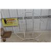 Image 1 : Wrought Iron Plant Stand, Approx. 27" x 26" x 8"