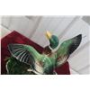 Image 2 : Lane and Company Porcelain Duck Lamp