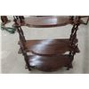Image 5 : 1890's Solid Walnut What-Not Shelf 60" x 36"