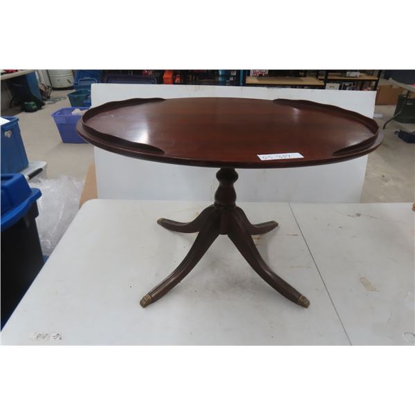 Duncan Phyfe Style Coffee Table 19" x 30" x 21"