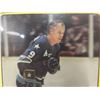 Image 2 : 1976–77 Gordie Howe Houston Aeros Hockey Card