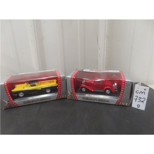 Road Signature 1:43 Scale Two-Vehicle Die-Cast Collection