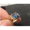 Image 3 : 10k Gold Ring, Size 9 1/2, Total Weight 4.2 Grams