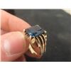Image 4 : 10k Gold Ring, Size 9 1/2, Total Weight 4.2 Grams