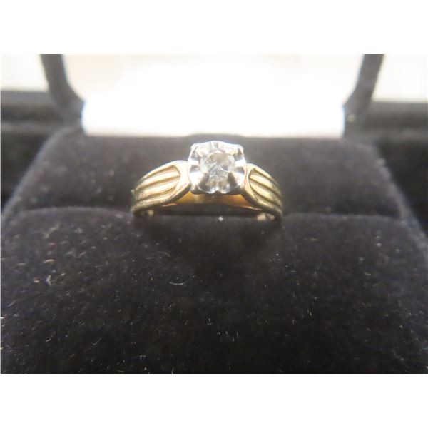 10k Gold Ring With Diamond, Size 7, Total Weight 3.1 Grams