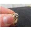Image 3 : 10k Gold Ring With Diamond, Size 7, Total Weight 3.1 Grams