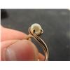 Image 4 : 10k Gold Ring With Pearl, Size 6, Weighing 2 Grams