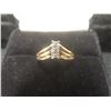 Image 1 : 10k Gold Ring With Diamond, Size 6, Total Weight 2.7 Grams
