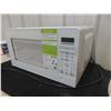 Image 4 : Hamilton Beach Microwave Oven, Measuring 17" x 12" x 10"