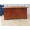 Image 11 : Wooden Step Stool With Storage  11" x 21" x 10"