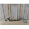 Image 10 : Trapeze Bar, Cast Iron Bird Door Stop, Wall Art, Silver-Plated Cup, Mandarin Orange Crate