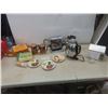 Image 1 : Vintage Chrome Toaster, Electric Percolator, Cake Decorator, Four Winnipeg Goldeyes Glasses