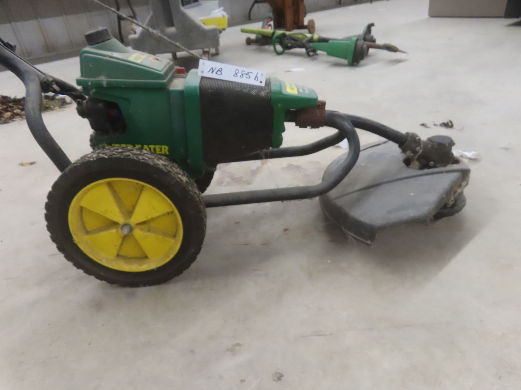 Weed Eater WT3100 Gas-Powered Wheeled Trimmer - McSherry Auction ...