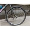 Image 4 : Nishik 26" Variable-Speed Bicycle