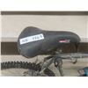 Image 7 : Nishik 26" Variable-Speed Bicycle