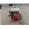 Image 9 : Honda EG1000C Portable Generator, Working