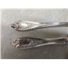 Image 10 : Rogers Brothers XS Triple-Plated Silverware With Serving Utensils