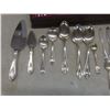 Image 3 : Rogers Brothers XS Triple-Plated Silverware With Serving Utensils