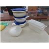 Image 9 : Assorted Tupperware Items And More 