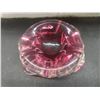 Image 6 : 1920's Uranium Glass Candy Dish, Bird Vase Featuring Gold Trim and a Cranberry-Style Bowl