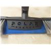 Image 7 : Four Extendable Snow Brushes