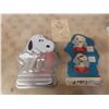 Image 7 : Twelve Cake Baking Molds: Bugs Bunny, Snoopy, Oscar, Mickey Mouse, Christmas Tree, Cookie and Pastry