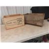 Image 4 : Two Wood Crates: Pepsi (10" x 12" x 19") and 7UP (10" x 11" x 16 1/2")