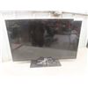 Image 1 : RCA 32-Inch Television with Remote
