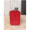 Image 4 : Porta-Gasoline Can and Vintage Oil Bottle with Spout