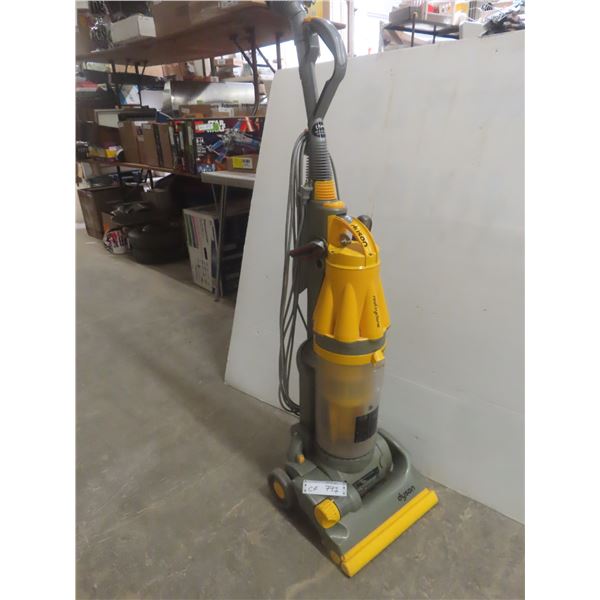 Dyson Cyclone Upright Vacuum Cleaner