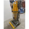 Image 8 : Dyson Cyclone Upright Vacuum Cleaner